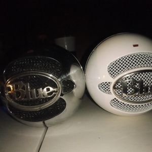 2 blue microphones
